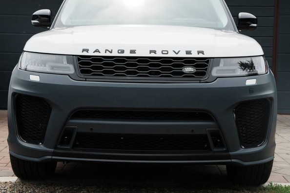 Oprava a tuning Range Rover Sport 2018: přední a zadní nárazník SVR
