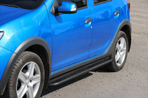 Dacia Sandero 2013–2020 Boční nášlapy KB001 (nerez) Black fotografie 2