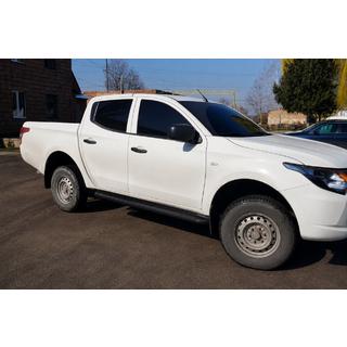 Boční nášlapy Premium (2 ks, nerez) Black Fiat Fullback 2016– fotografie 2