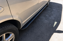 Volkswagen T5 Transporter 2003–2010 Boční nášlapy Premium Black (2 ks, nerez) fotografie 2