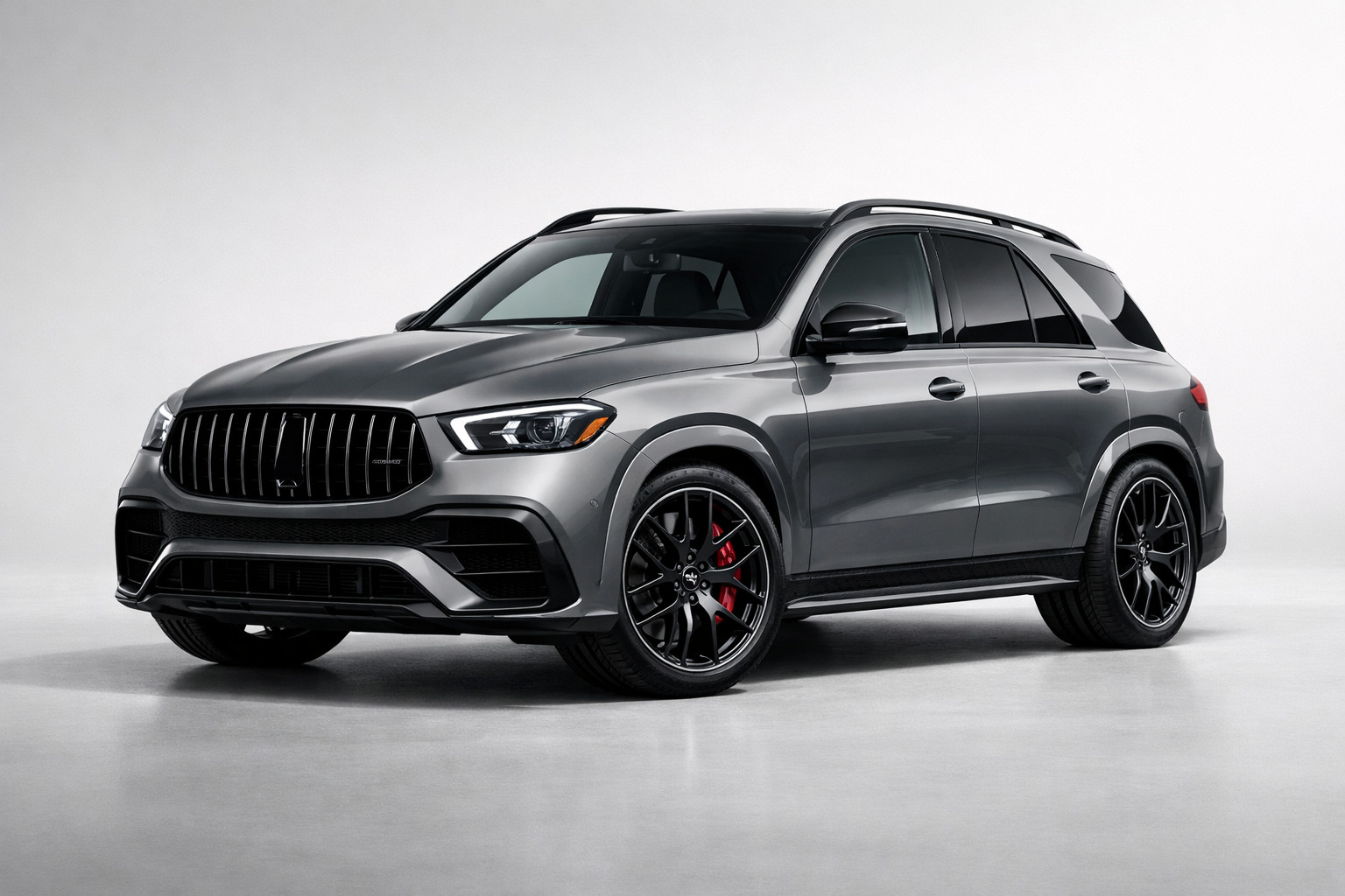 Nový Mercedes-AMG GLE 63 S si zachoval V8: co se změnilo pro rok 2026