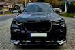 BMW X7 G07: karbonový tuning předního nárazníku a LED maska fotografie 2