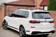 BMW X7 G07 2019–: montáž faceliftového kitu LCI M-Performance fotografie 7