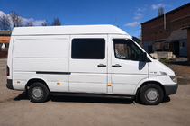 Volkswagen LT 1995–2006 Boční nášlapy Premium Black (2 ks, nerez) Střední rozvor, Ø60 fotografie 1