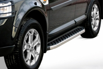 Range Rover III L322 2002–2012 Boční prahy BlackLine (2 ks, hliník) fotografie 1
