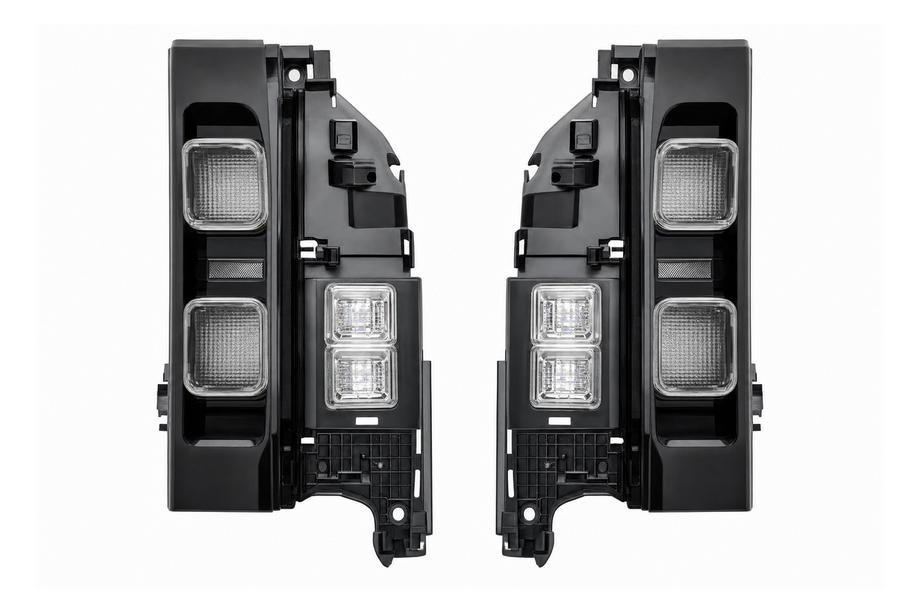 Land Rover Defender 2019– Kouřové zadní světlo Image