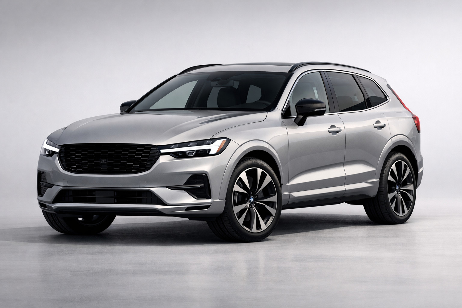 Volvo XC60 2026: přehled modernizovaného prémiového SUV, motory a výbavy