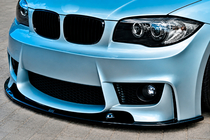 BMW řada 1 E81/E82/E87/E88 2004–2011 Přední lip spoiler DPT (pro 1M E87, 2004-2008, lesklá černá) fotografie 1