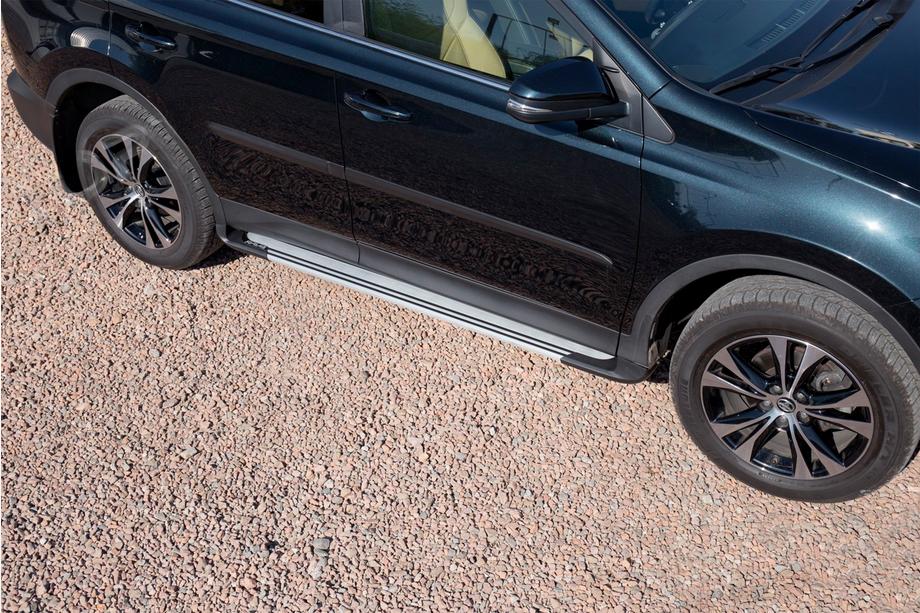 Toyota Rav 4 2013–2018 Boční prahy OEM V4 Silver (2016-2018, 2 ks, hliník) Fotografie 1
