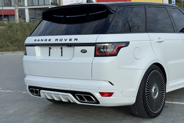 Range Rover Sport L494 2018–2022: montáž body kitu SVR – naše práce Fotografie 7