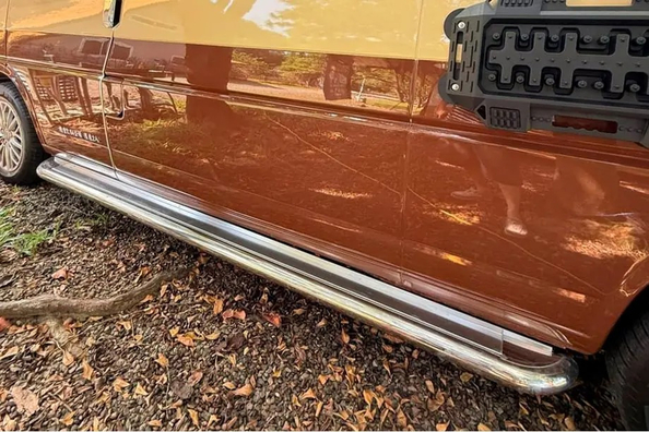 Volkswagen T4 na kemp i do terénu: montáž předního ochranného rámu, bočních prahů a zadních rohů Fotografie 13