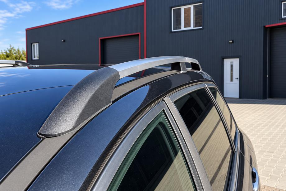 Renault Megane II 2004–2009 Střešní podélníky chrom (HB) Image