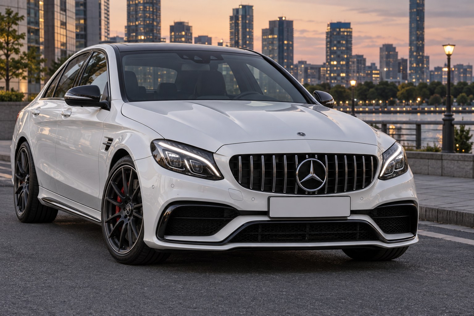 Mercedes C-Class W205 ve stylu W206 nebo C63 AMG: facelift a bodykit – co jde namontovat
