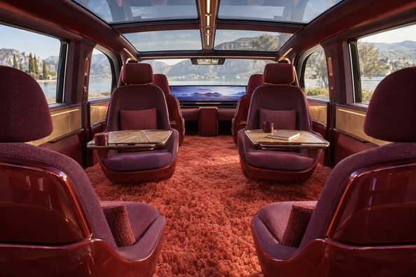 Renault E-Space Concept: elektrický minivan jako pocta Espace 1984 – co ukázali v Paříži Fotografie 1