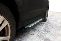 Hyundai Santa Fe 2 2006–2012 Boční nášlapy Allmond Grey (2 ks, hliník) fotografie 3