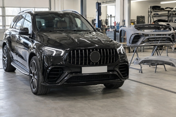 Mercedes ML/GLE W166 ve stylu W167 GLE53: facelift na novou generaci – co je v sadě a vyplatí se? Fotografie 2