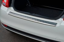 Fiat 500/500L 2013–2022 Nerezová lišta zadního nárazníku 3D/Cabrio (OmsaLine) fotografie 2