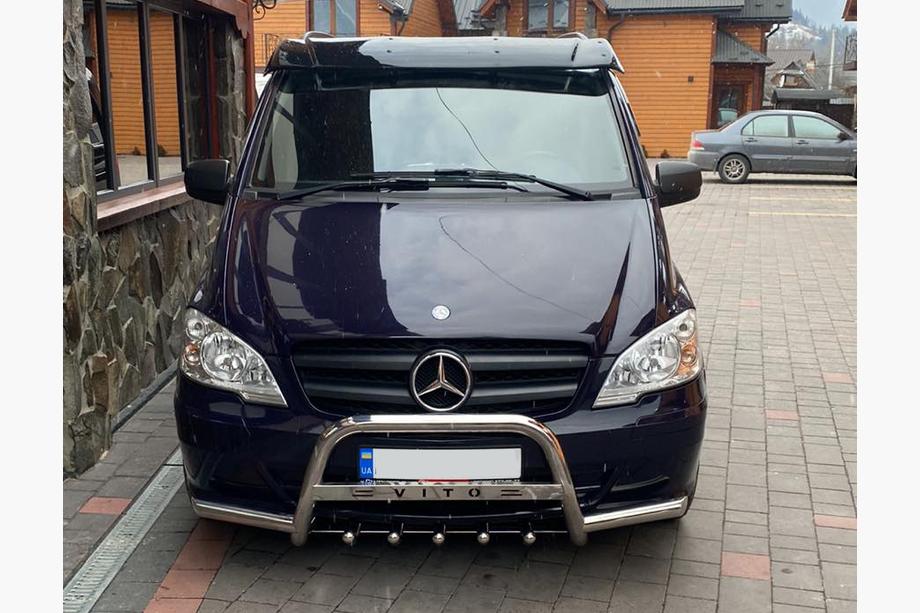 Mercedes Vito W639 2004–2014 Sluneční kšilt na čelní sklo (černý lesk, 5 mm) Fotografie 4