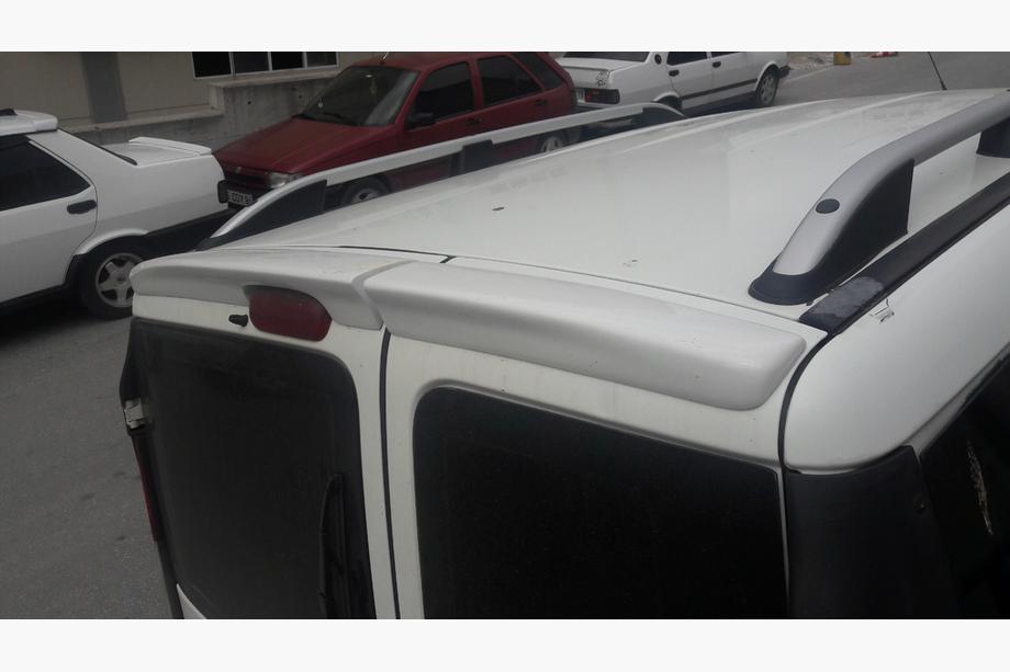 Fiat Doblo I 2005–2010 Spoiler Anatomic s odnímatelným uchycením (k lakování) Image