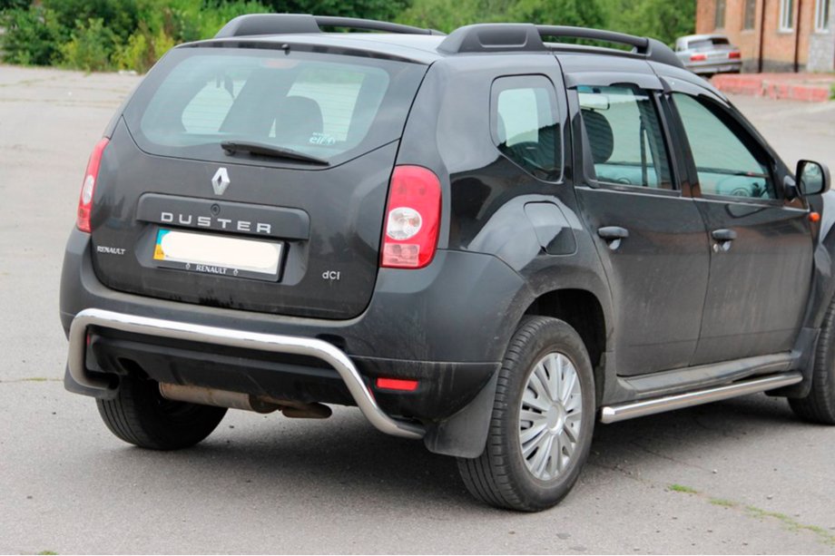 Dacia Duster 2008–2018 Zadní ochranný oblouk (nerez) Fotografie 1