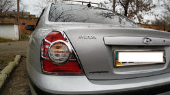 Hyundai Elantra (XD) 2000–2011 Kryty brzdových světel (2 ks, plast) fotografie 4