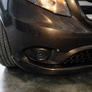 Tuningový lip spoiler předního nárazníku (k lakování) fotografie 4