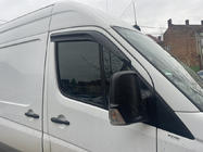 Mercedes Sprinter W906 2006–2018 Lepicí deflektory oken (2 ks, Sunplex Sport) fotografie 1
