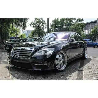 Kompletní přední nárazník AMG S65