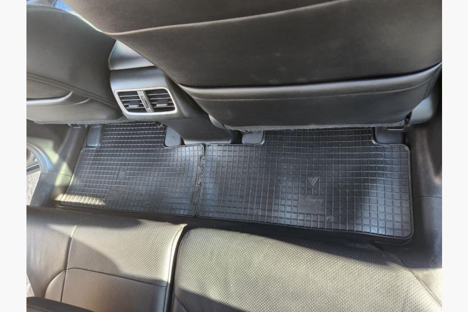 Honda CRV 2012–2016 Gumové autokoberce do interiéru (4 ks, Stingray Premium) Fotografie 4
