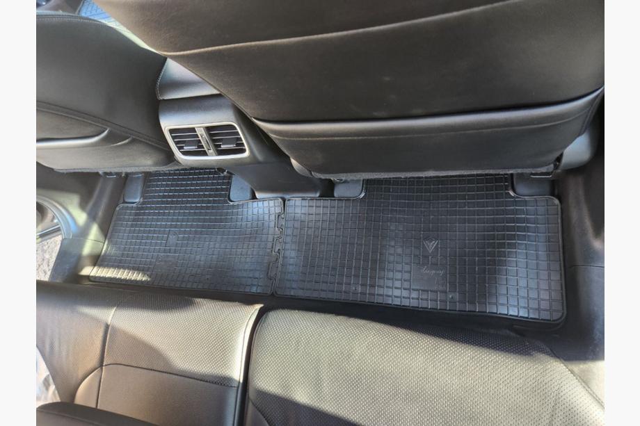 Honda CRV 2012–2016 Gumové autokoberce do interiéru (4 ks, Stingray Premium) Fotografie 5