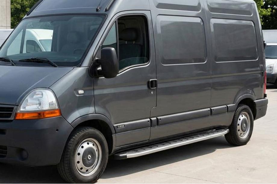 Nissan Interstar 2002–2010 Boční nášlapy Fullmond (2 ks, hliník) Image