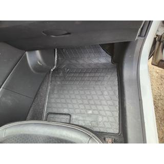 Gumové autokoberce do interiéru (4 ks, Stingray Premium) Nissan Qashqai 2010–2014 fotografie 3