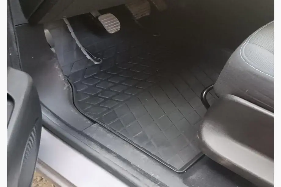 Renault Scenic/Grand 2009–2016 Gumové autokoberce do interiéru (4 ks, Stingray Premium) Image