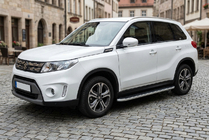 Suzuki Vitara 2015– Boční nášlapy Tayga Grey (2 ks, hliník) fotografie 1