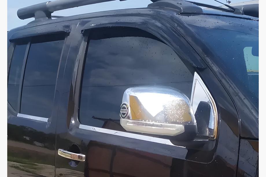 Nissan Navara 2006–2015 Chromové kryty zpětných zrcátek (2 ks, plast) Fotografie 3