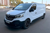 Renault Trafic 2015– Boční prahy Allmond Black (2 ks, hliník) Dlouhý rozvor fotografie 2