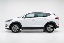 Hyundai Tucson TL 2016–2021 Boční nášlapy BlackLine (2 ks, hliník) fotografie 1