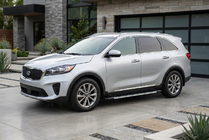 Kia Sorento III UM 2014–2020 Boční prahy RedLine V1 (2 ks, hliník) fotografie 1