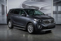 Kia Sorento III UM 2014–2020 Boční nášlapy BlackLine (2 ks, hliník) fotografie 1
