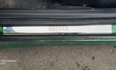 Opel Vectra B 1995–2002 Nerezové kryty prahů Carmos (4 ks) fotografie 3