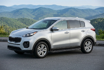 Kia Sportage 2015–2021 Boční nášlapy RedLine Black (2 ks, hliník) fotografie 1