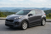 Kia Sportage 2015–2021 Boční nášlapy Tayga Black (2 ks, hliník) fotografie 1