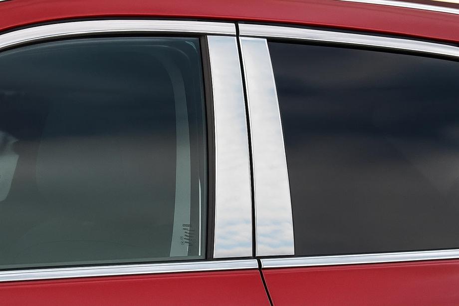 Nissan Qashqai 2014–2021 Chromové kryty sloupků dveří (4 ks, nerez) Fotografie 1