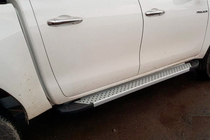 Toyota Hilux 2015– Boční nášlapy Allmond Grey (2 ks, hliník) fotografie 8