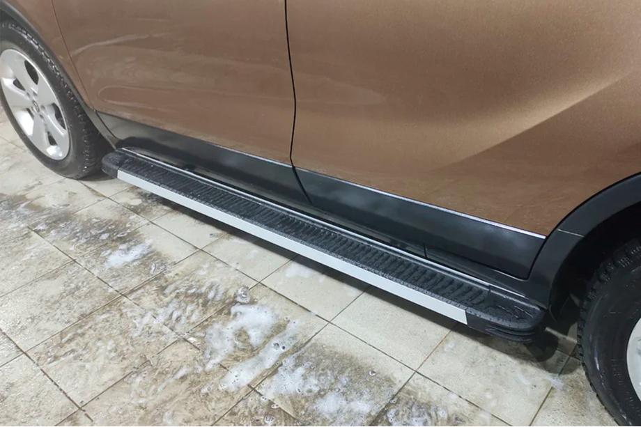 Opel Mokka 2012–2021 Boční nášlapy Maya V1 (2 ks, hliník) Image