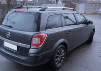 Opel Astra H 2004–2013 Hliníkové střešní podélníky (Caravan, chrom) fotografie 2