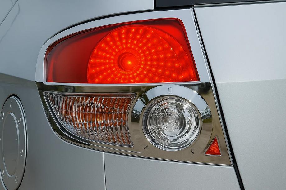 Hyundai Getz 2002– Chromové kryty prahů (2 ks, plast) Image