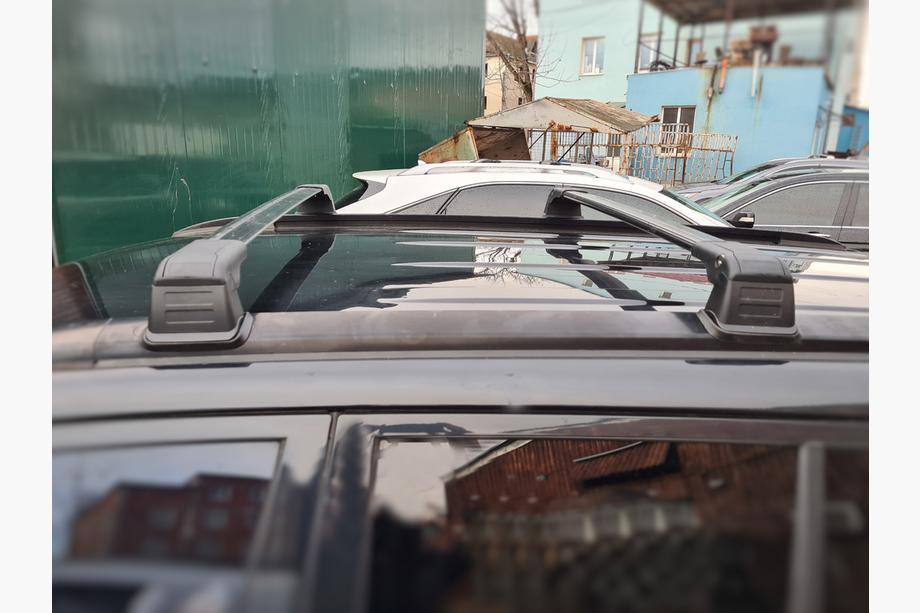 Suzuki Grand Vitara 2005–2017 Adaptér do originálních upevňovacích bodů (2 ks) Šedá Image