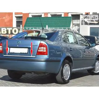 Nerezová lišta na hranu víka kufru Skoda Octavia I Tour A4 1996–2010 fotografie 2