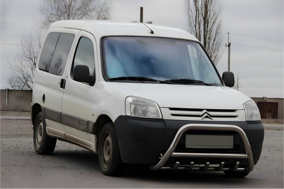 Peugeot Partner 1996–2008 Přední ochranný rám (bull bar) WT003 (nerez) Image